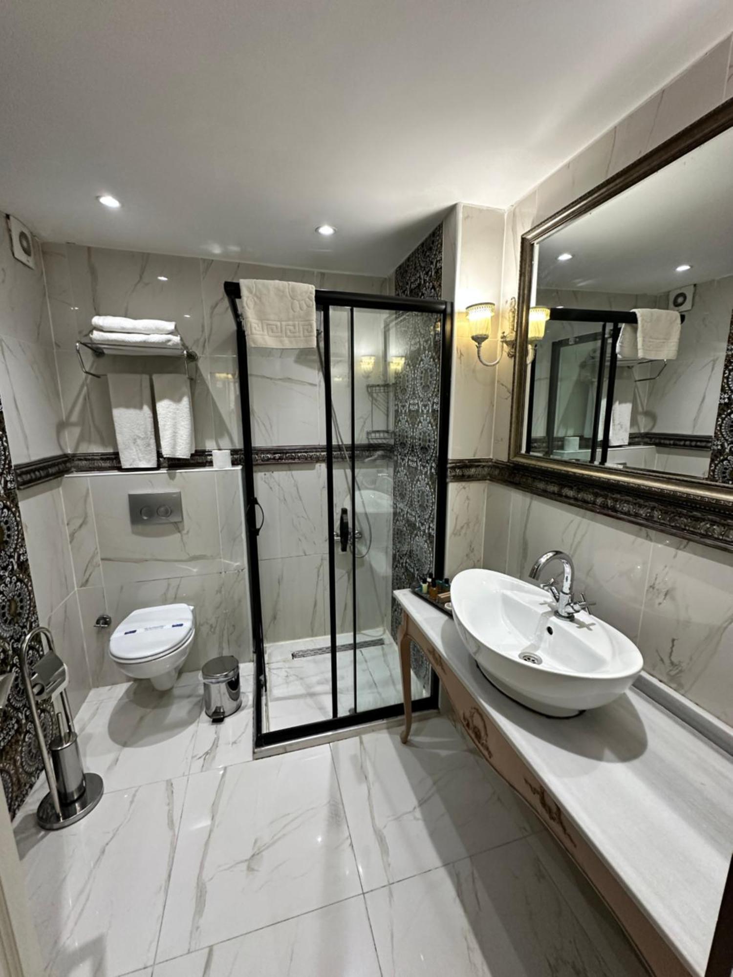 Aly Port Hotel Istanbul Exterior foto